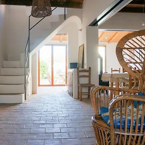 Beni Benius - Typical Restored House In , Nurachi Italia